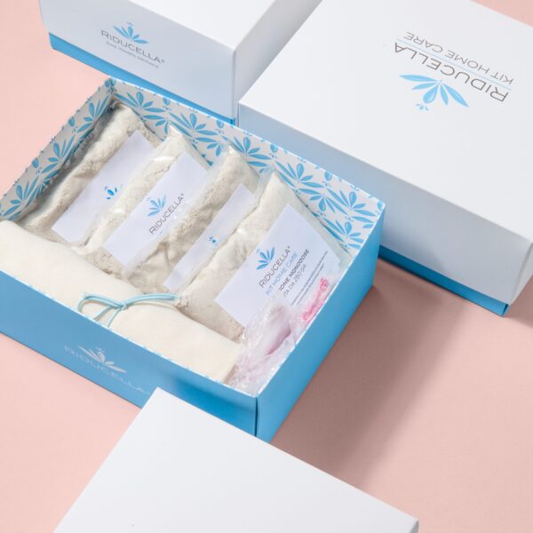 Riducella Kit Home Care 4 trattamenti confezione Applicazione bendaggi Riducella gambe e glutei Componenti del kit Riducella anticellulite Trattamento Riducella a casa prima e dopo