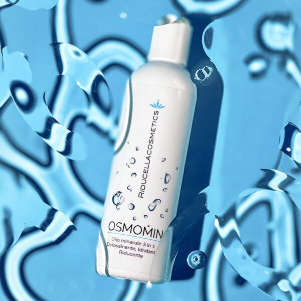 Flacone Osmomin 3in1 Riducella 200 ml Applicazione spray anticellulite Osmomin Osmomin e kit Riducella combinati Spray Riducella per cellulite e idratazione